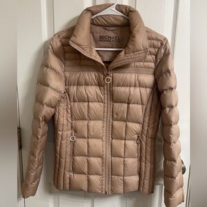 Women’s Michael Kors Down Packable Down Fill and feather jacket, size Medium